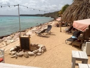 Top 3 stranden van Laura 8 karakter-curacao