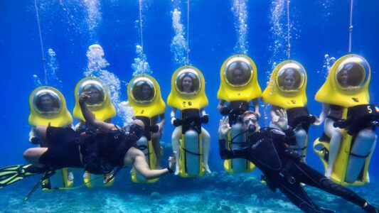 Excursie 27 Aquafari Curacao onderwater scooter
