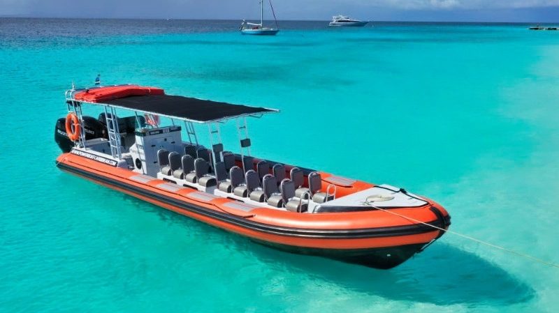 Klein Curacao | Powerboat 9 klein curacao rib 18 personen 800x450 1