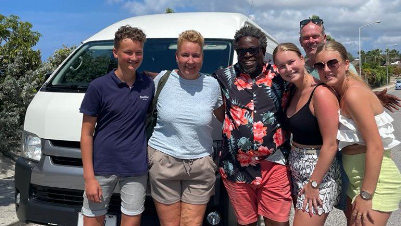 Transfer Curacao Taxi 7 norwin taxi curacao 800x450 1