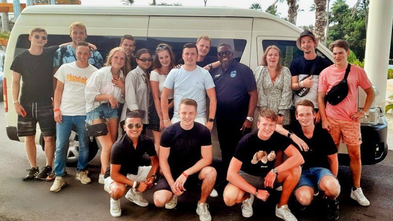 Transfer Curacao Taxi 4 taxi groep curacao norwin 800x450 1