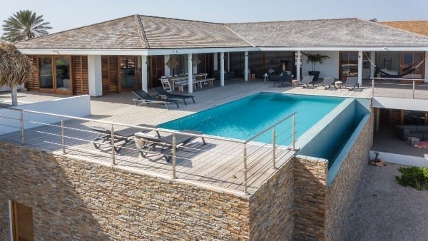 vakantiehuis-curacao-oceanview-jan-thiel-baya-gentil-600x338 Luxe vakantiehuis op curacao, Jan Thiel