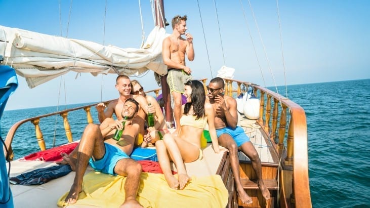 priveboot-curacao731-411 barco privado curacao velero