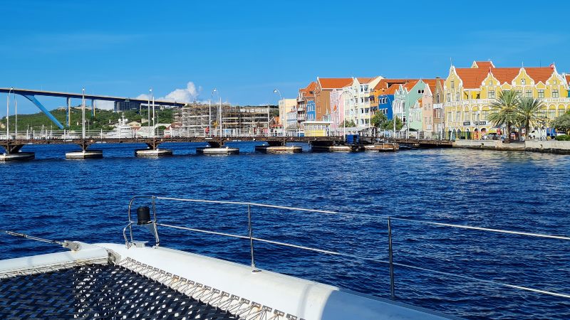 Westkust Cruise - Catamaran 4 Westcoast BlueFinn Annabaai 800x450 1