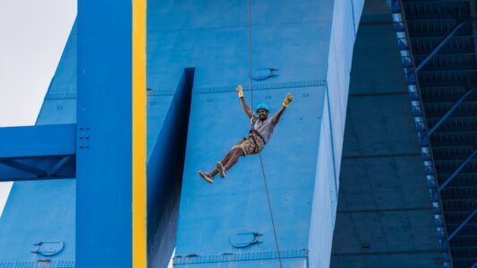 Excursie 3 abseilen Curacao Julianabrug rappelling