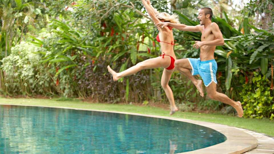 Wonen op Curacao 4 zwembad in de tuin curacao