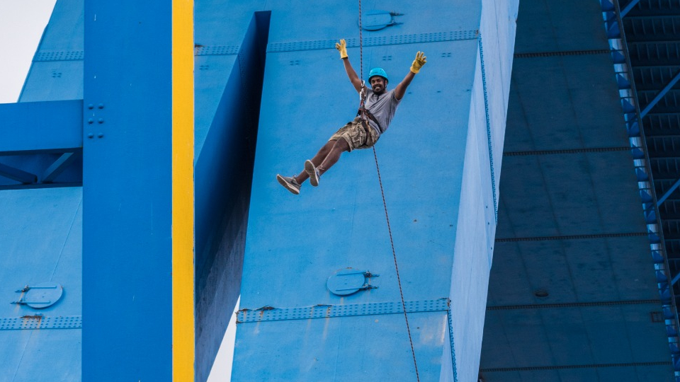 Stoere dingen doen 6 abseilen curacao julianabrug 1