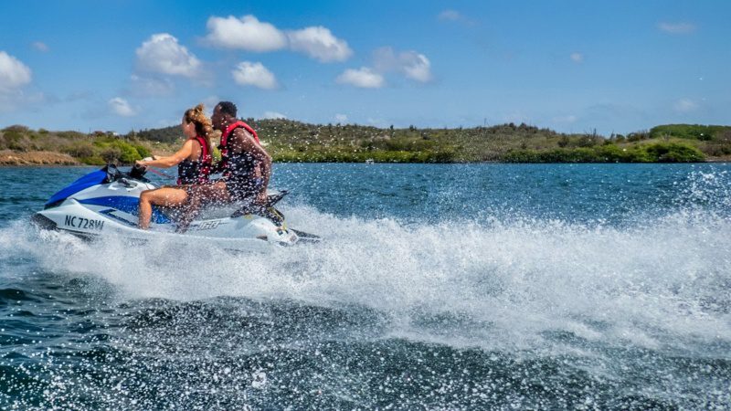 Jetski Tour 9 jetski curacao tour varen 800x450 1