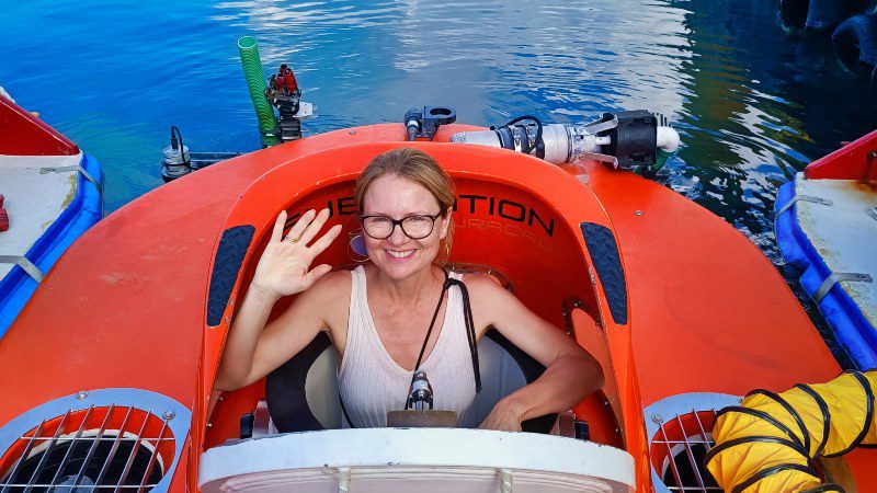 Onderzeeër Tour 8 curasub substation curacao instappen 800x450 1