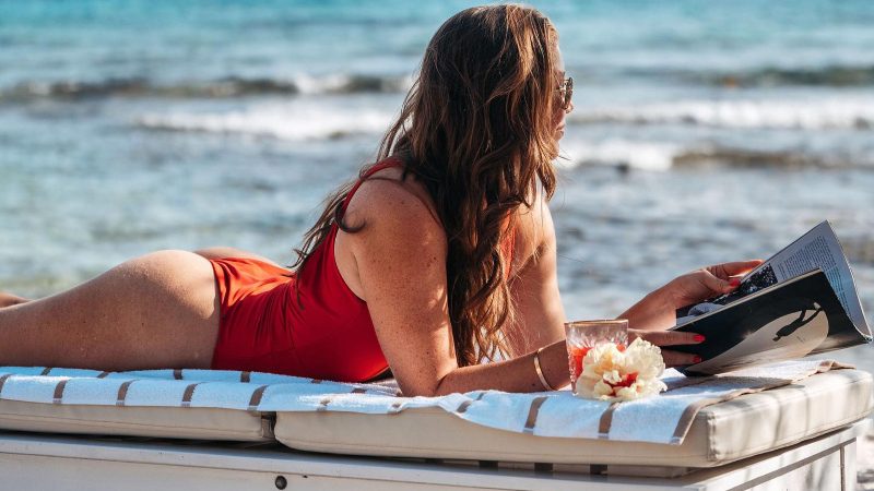 Playa privada y picnic 10 prive strand curacao strandbed 800x450 1