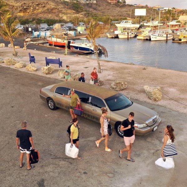 Klein Curaçao | Mermaid 5 Traslado de limusine do hotel para o Mermaid Klein Curaçao