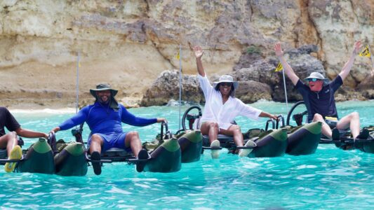 Excursie 32 AquaCat Mini Catamaran