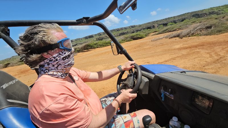 Buggy tour Off-Road 'Go West' 9 buggy curacao crossen 800x450 1