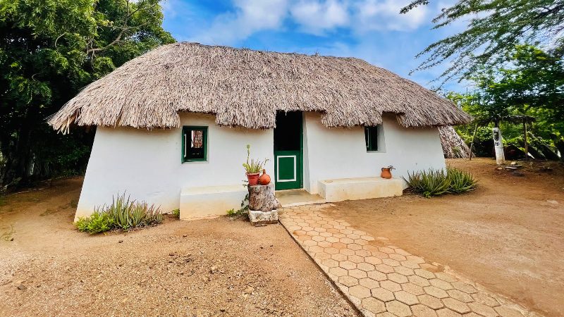 Inspiração em Curaçao: Cultura, natureza e história 5 Kunuku house Curacao 800x450 1