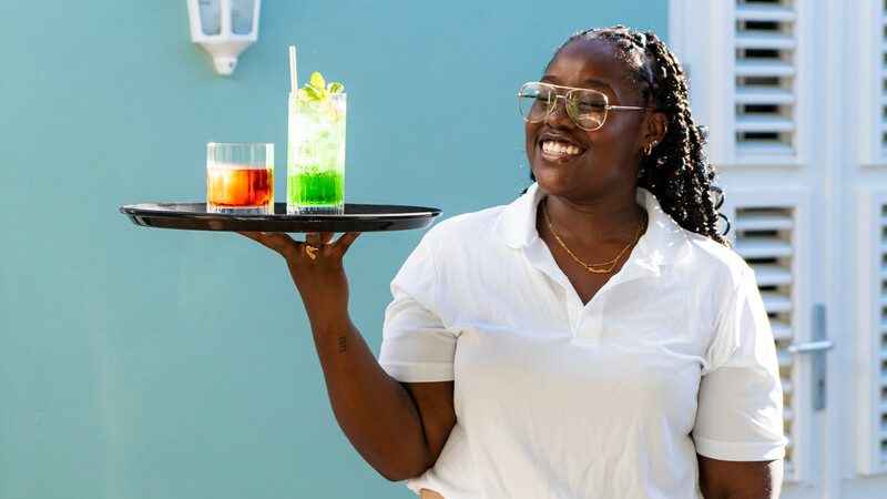 Cocktails Cafe George