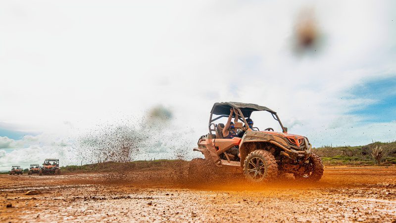 UTV Tour Westkust (offroad) 5 UTV buggy modder Curacao 800x450 1