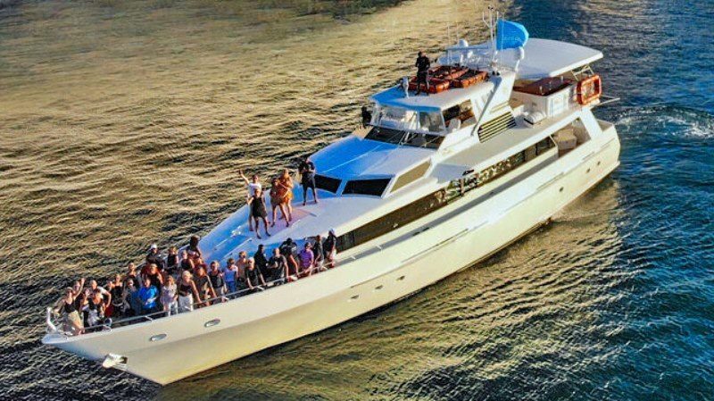 Klein Curacao & UTV-tour (offroad) 23 Klein Curacao Miss Ann Serendipity 800x450 1