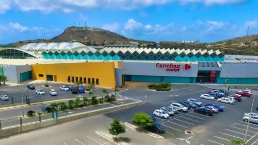 Supermarkt Curacao 10 Carrefour supermarkt Curacao Sambil shopping mall