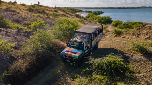 Excursie 9 off-road jeep safari Curacao east