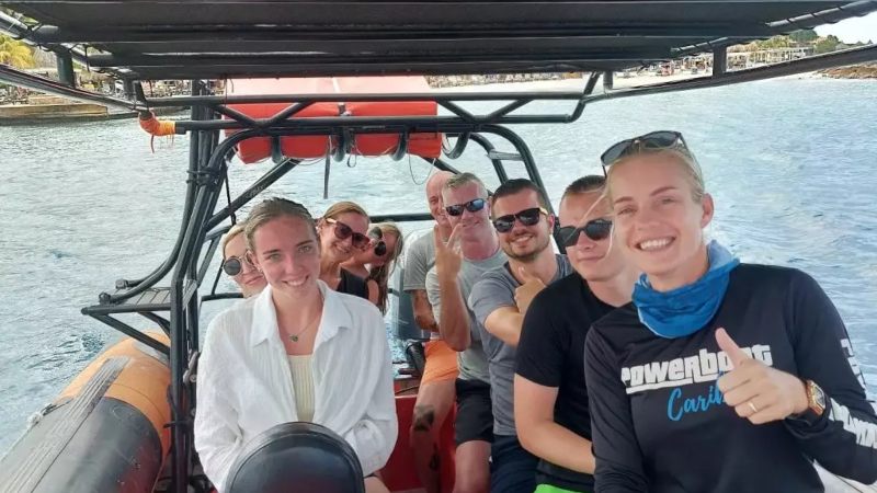 Snorkel & Sightseeing | Powerboat 11 Powerboat Tugboat snorkelen 800x450 1