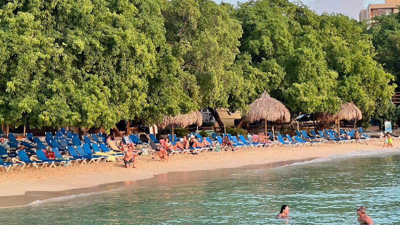 Stranden: Piscadera Beach 5 piscadera beach strandbedden 800x450 1