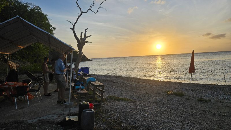 Noord- & Zuidkust: Buggy, boot & BBQ 18 bbq privestrand noord zuidkust trip 800x450 2