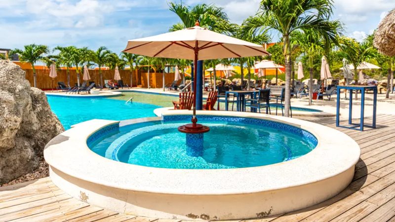 curacao-lionsdive-beach-resort ritz curacao