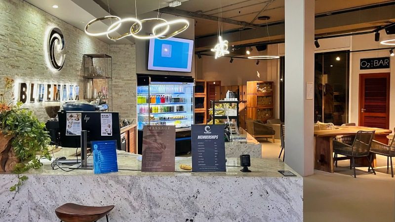 Gym and Crossfit on Curacao 8 bluemaxx gym curacao lobby 800x450 1